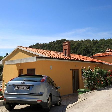 Apartments With A Parking Space Rabac, Labin - 6414 Buitenkant foto