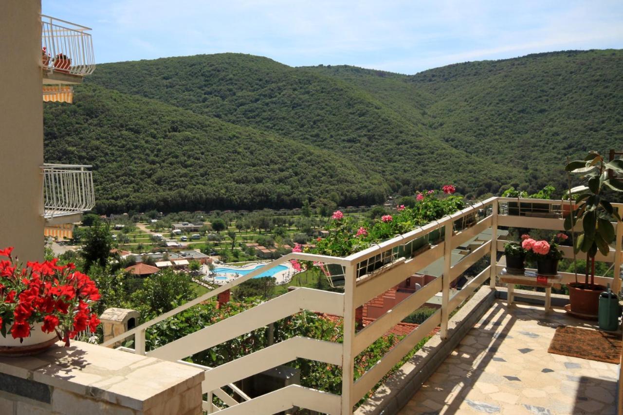 Apartments With A Parking Space Rabac, Labin - 6414 Buitenkant foto